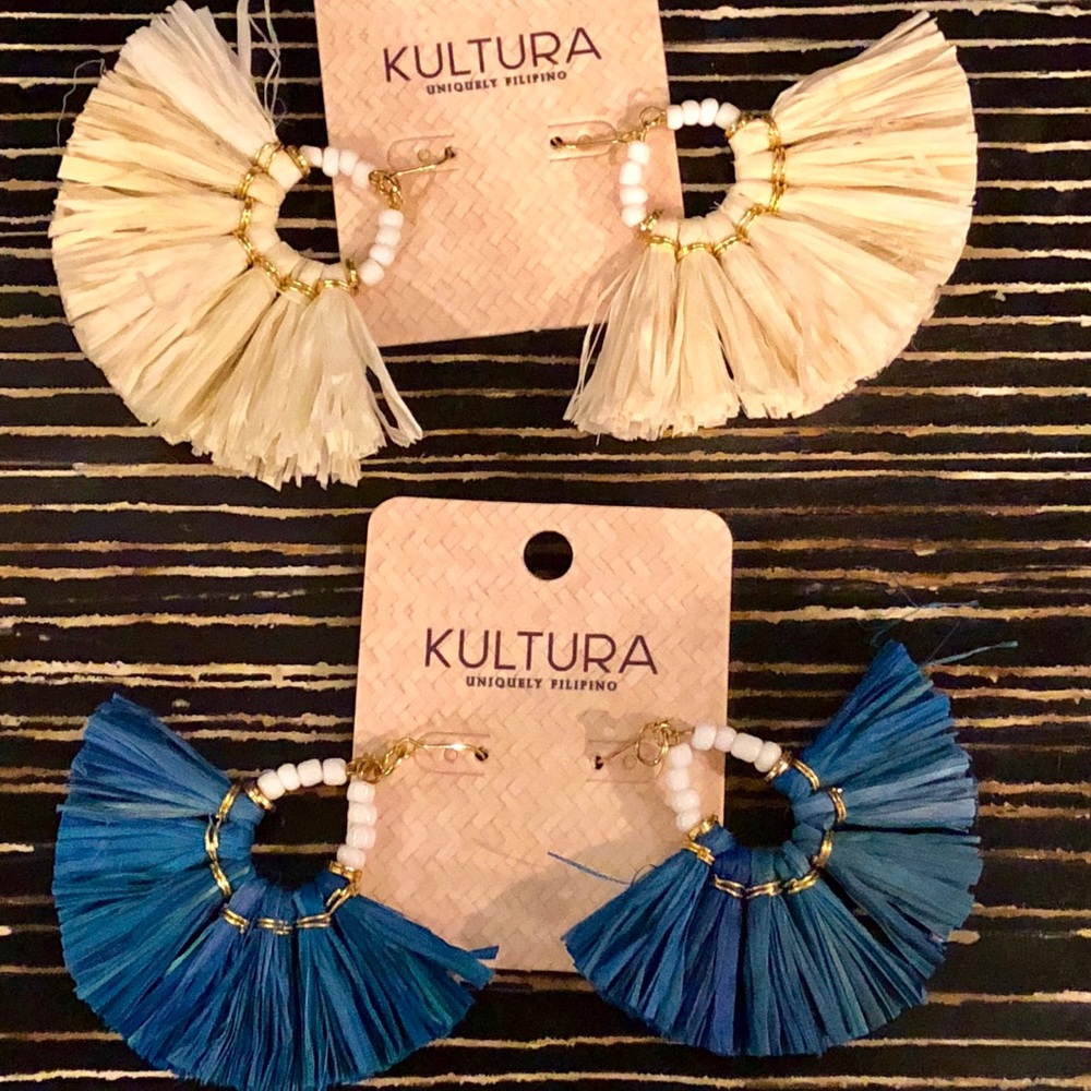 Earrings NWT